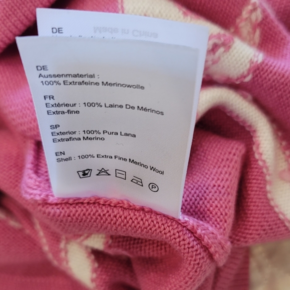 Perfect Moment Start Dust Turtleneck Merino Wool Sweater - Picture 15 of 16